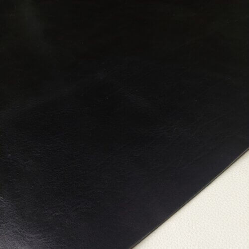Vegetable tanned leather for belt – black, soft, natural face, 3,0-3,5mm - Image 3