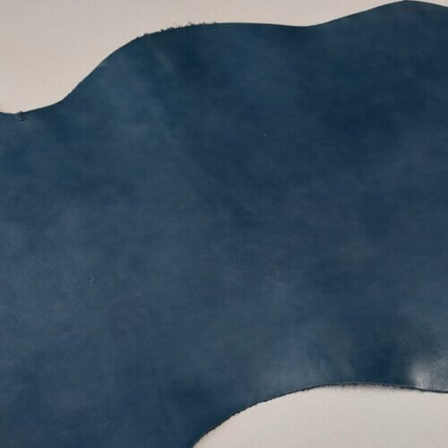 Vegetable tanned leather - Blue, medium rigid, "Polos" 1,8mm, 137x40cm - Image 4