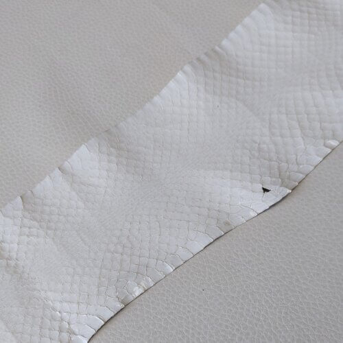 Exotic leather (snake) - White, 0,8mm, 80x8cm - Image 2