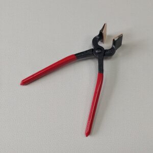Leathercraft Flat Nose Plier, Rust Resistant Metal, Leather Edge Folding, Clipping Tool
