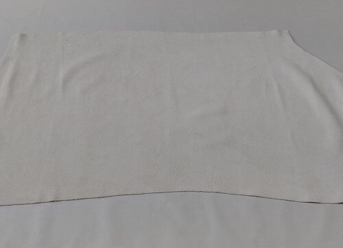 Galanterinė oda - Ivory spalva, zomšas, vidut. kietumo, 2,0mm, 110x58cm - Image 4