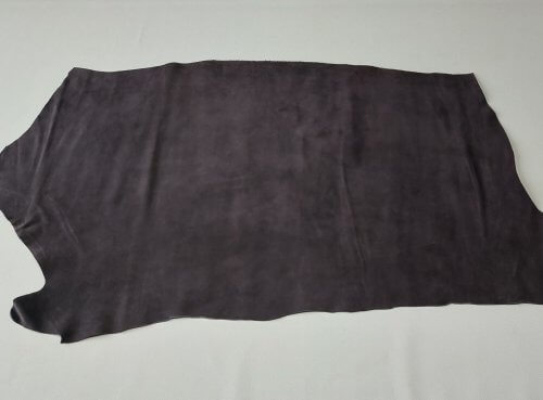 Galanterinė oda - Tamsiai ruda, zomšas, vidut. kietumo, 1,6mm, 105x55cm - Image 4